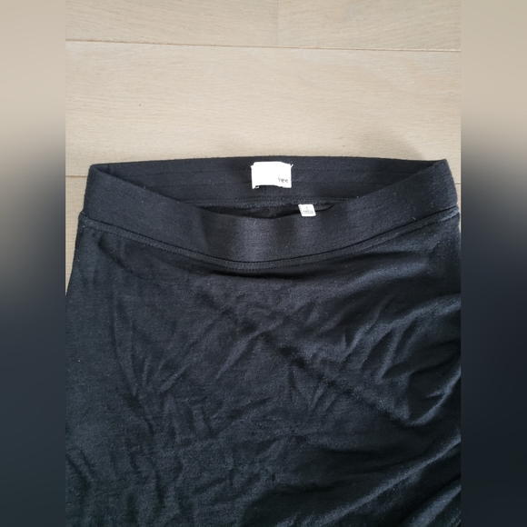 Black Wilfred skirt - Picture 3 of 3